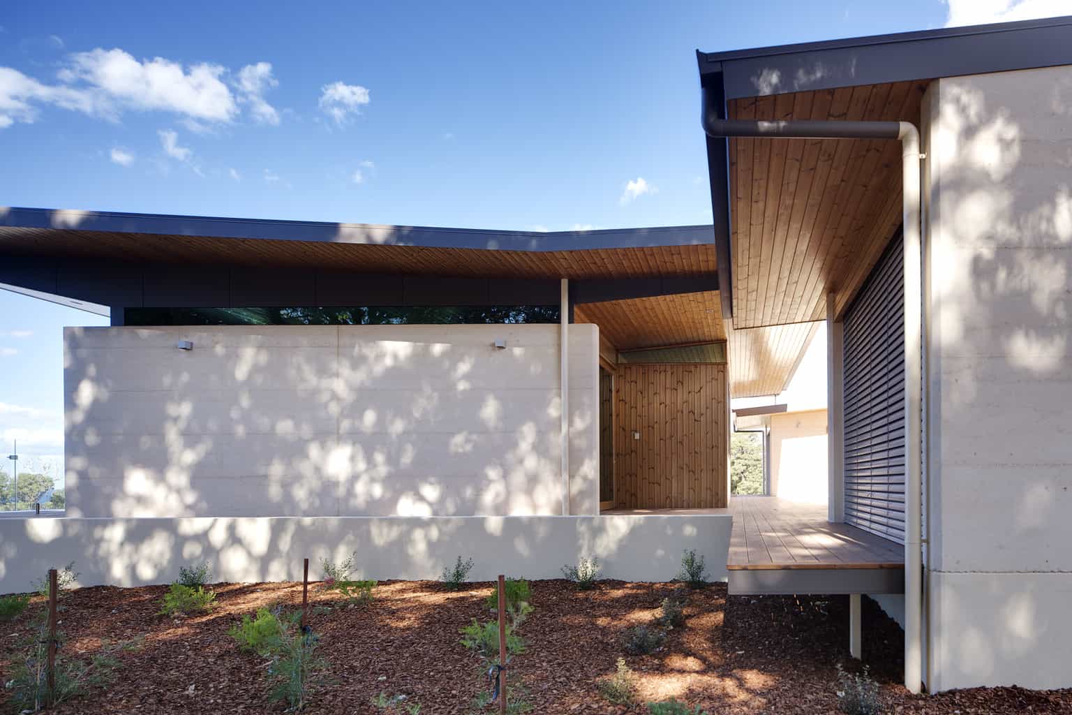 2012 06 6030 01 EagleBayResidence RobertFrith