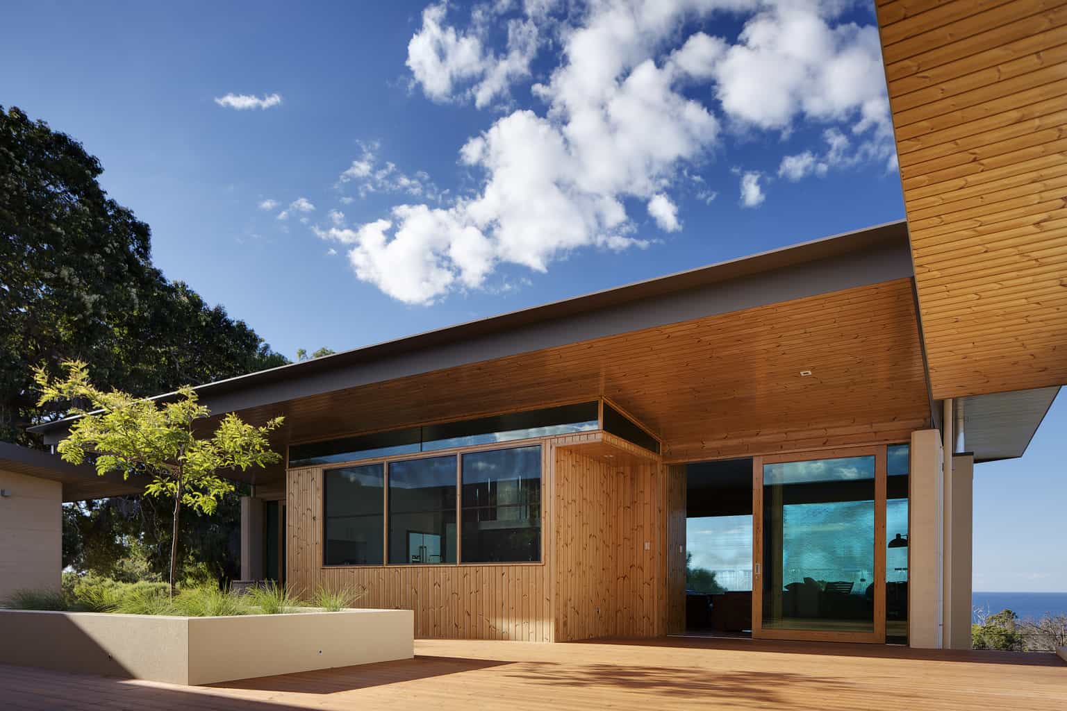 2012 06 6030 05 EagleBayResidence RobertFrith