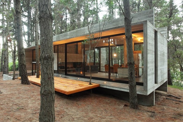 Concrete treehouse stunner in Brazil