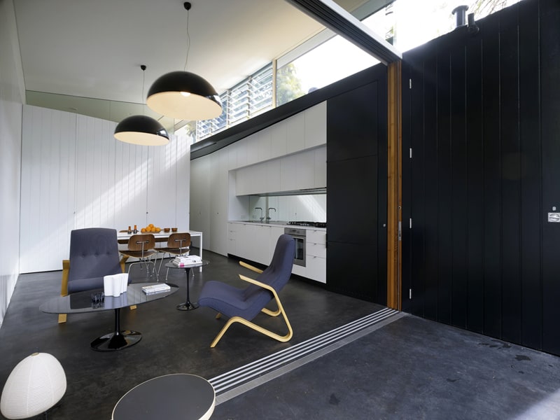 Newtown modern minimalism