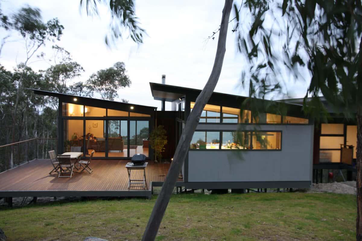 Jaws architects Mako modular prefab home