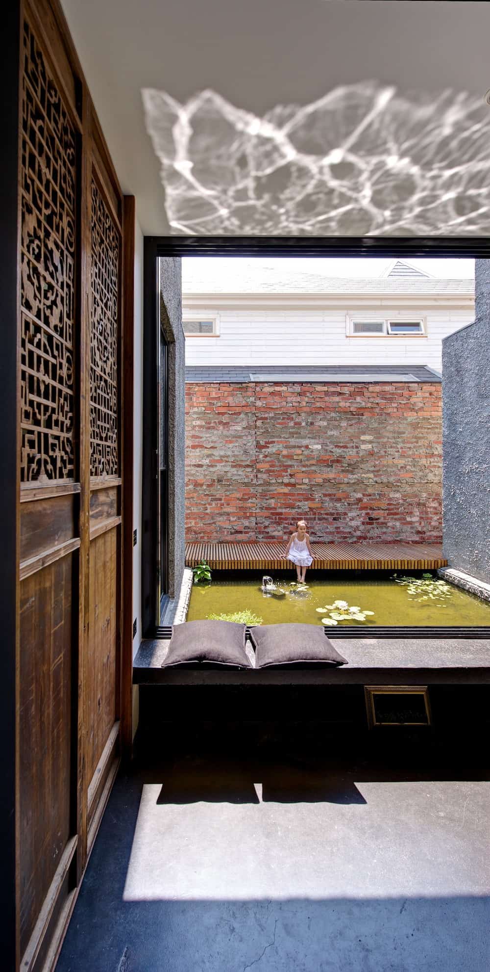 The ‘new old’ house featuring Melbourne laneway art culture