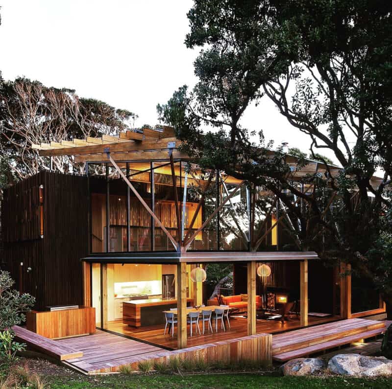 pohutukawa house