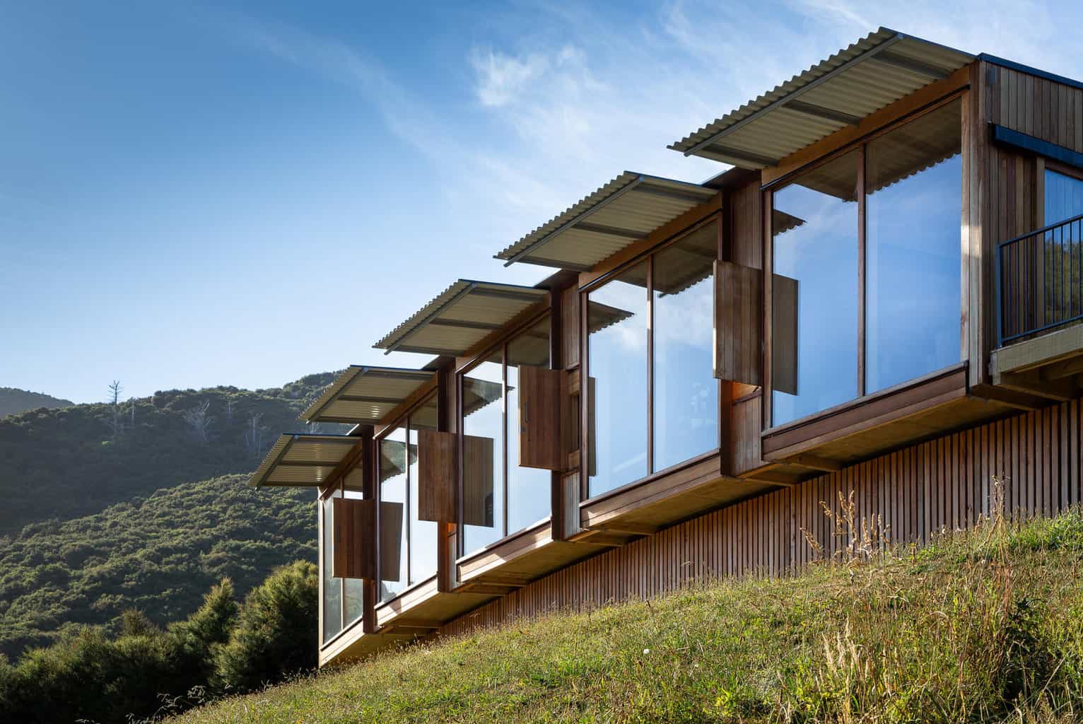 Tennent Brown Architects Te ngahere hou prefab home